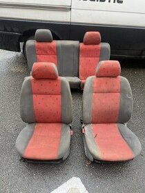 Škoda Felicia Sportline Červené sedačky