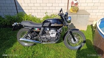 Moto Guzzi v7 clasic