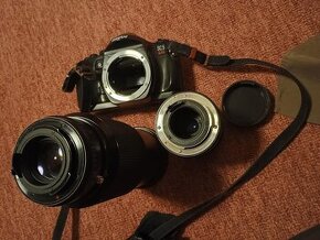 zrcadlovka na kinofilm bajonet PENTAX objektiv: 28-70 70-210