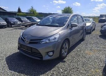 Toyota Verso 1.6 D-4D Panorama, Klima, Navi nafta manuál