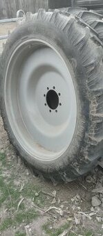 Prodám kultivační kola na Zetor