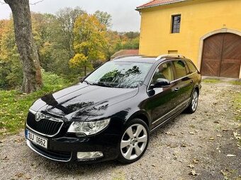 Škoda Superb 2.0 TDI 125kW - plná výbava, kůže
