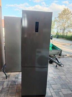 Lednice s mrazakem Dwevoo