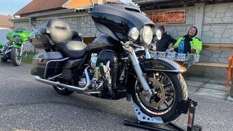 Harley Davidson Electra Glide Limited - 1