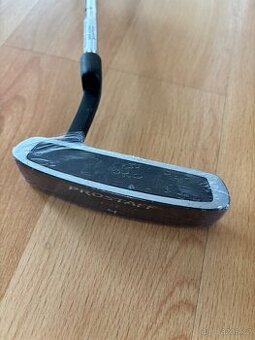 Golfová hůl - 1