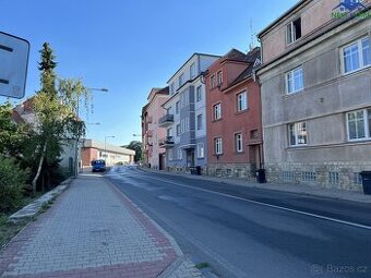 Pronájem byt cihla, 2+kk, OV, 33 m2, ul. Mrázova, Litoměřice - 1