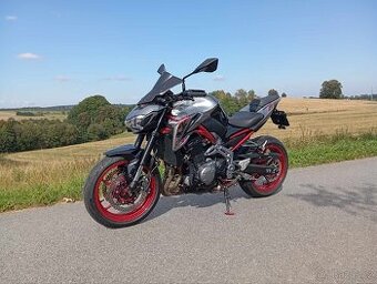 Kawasaki Z900