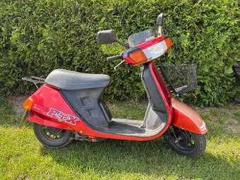 Honda lead