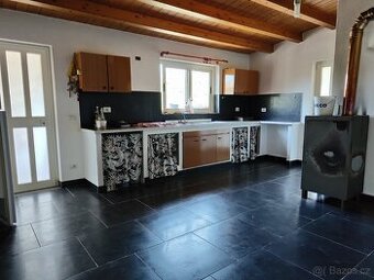Sicílie RD 68 m2, pozemek 500 m2, Monforte San Giorgio