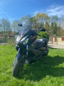 Yamaha X-max 400