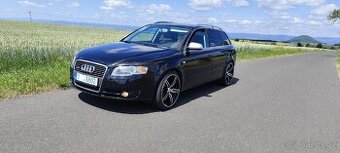 Audi A4 3.0 TDI Quattro manuál , nová STK
