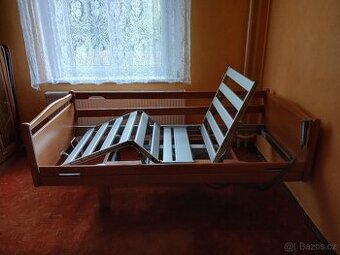 polohovací postel