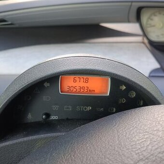 Citroen C8 nepojizny