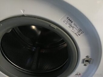 Pračka AEF L 70270VFL