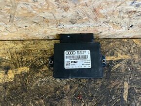 ŘÍDICÍ JEDNOTKA RUČNÍ BRZDY AUDI A4 B8 8K0907801D