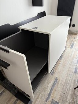 Skřínka do pracovny na číselný kód