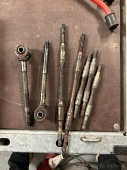 Skoda 110r/110ls/100 - čepy ramen přední napravy