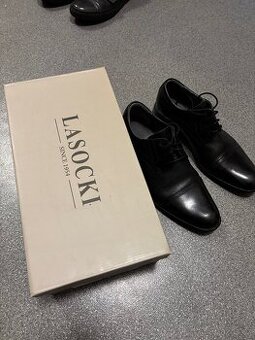 Společenské/plesové chlapecké boty velikost 40 Lasocki