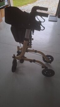 Chodítko pro seniory