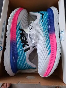 Hoka Mach 5. Dámské sportovní boty 42.