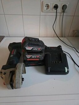 Aku úhlová bruska Bosch GWS 18-125 V-LI + akumulátory