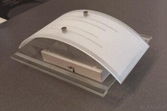 stropní/ nástěnné svítidlo plně funkční bez poškození včetně