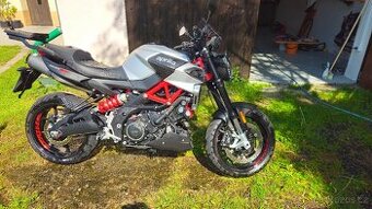 Aprilia Shiver 900