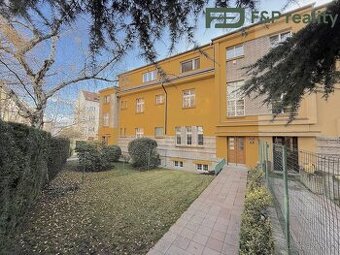 Pronájem domu 5+1, 160 m2, Praha - Vinohrady