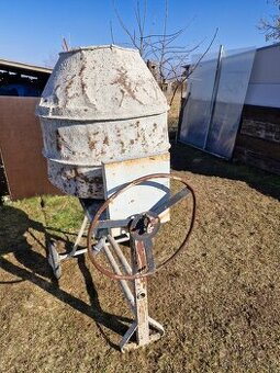 Stavební  míchačka  380V,MEZ Mohelnice cena dohodou