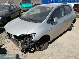 Toyota Auris 1,6i 91kW Dual VVT-i, 2009 - díly