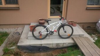 Junior silniční kolo s přehazovačkou