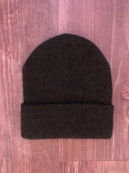 Pánská čepice zeleno černý melír nová