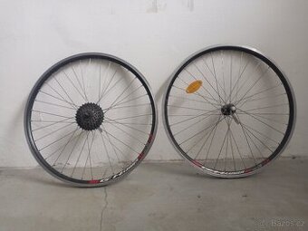 kola 26, přední + zadní, kazeta 8s., upínáky