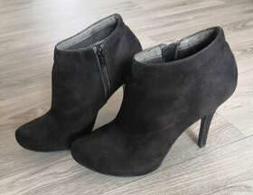 Dámské boty vel. 39