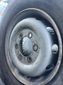 Kola Iveco daily 4x4