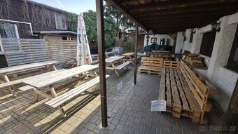 PALETOVÉ SEZENÍ 4X KOMPLET S POLŠTÁŘI - VÝPRODEJ Z HOSPODY