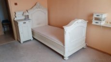 historický nábytek - bílá ložnice - 1
