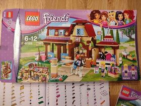 LEGO Friends 41126 jezdecký klub - 1
