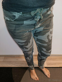 Dámské maskáčové džíny Italská móda - vel. M - 1