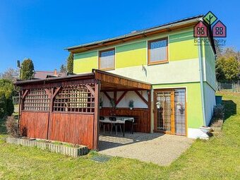 Chata, OV, dispozice 4+kk, plocha 90 m2, zahrada 581 m2, per
