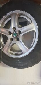 Alu kola R15
