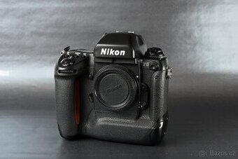 Nikon F5