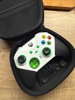XBOX ELITE 2 ovladač
