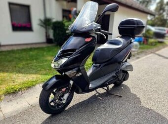APRILLIA LEONARDO 250