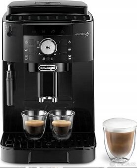 Kávovar DeLonghi Magnifica S