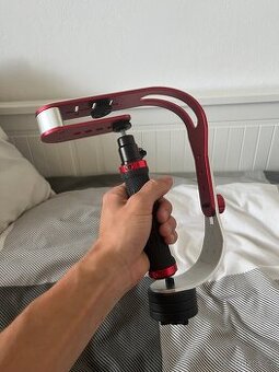 Ruční stabilizátor / Steadicam / Gimbal