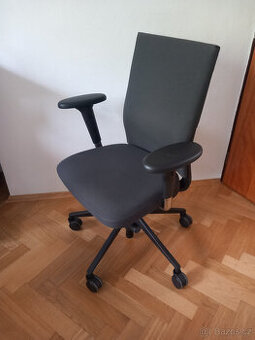 REZERVOVÁNO - Kancelářská židle Vitra ID Soft