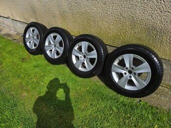Prodám originální zimní sadu na superb 3 215 60 R16