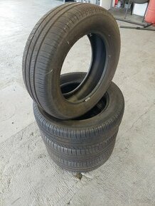 205/60 R16