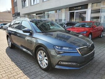 Škoda Superb 3 Combi Style 2.0TDI 140kW DSG 111tkm Matrix